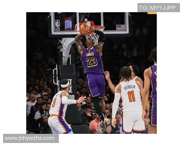詹姆斯三双 湖人击败尼克斯 詹姆斯三双 湖人击败尼克斯