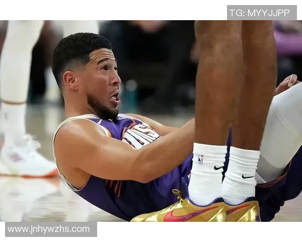 布克谈大逆转：比赛结束时仿佛抽离了现场，大脑一片空白