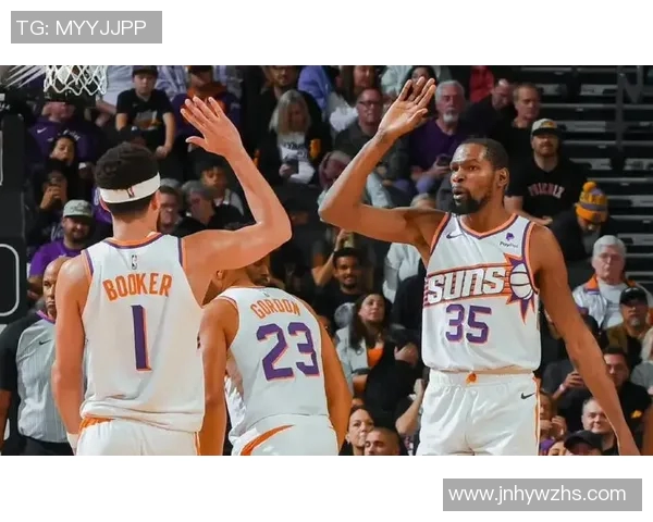 奥科罗半场16分助公牛领先鹈鹕